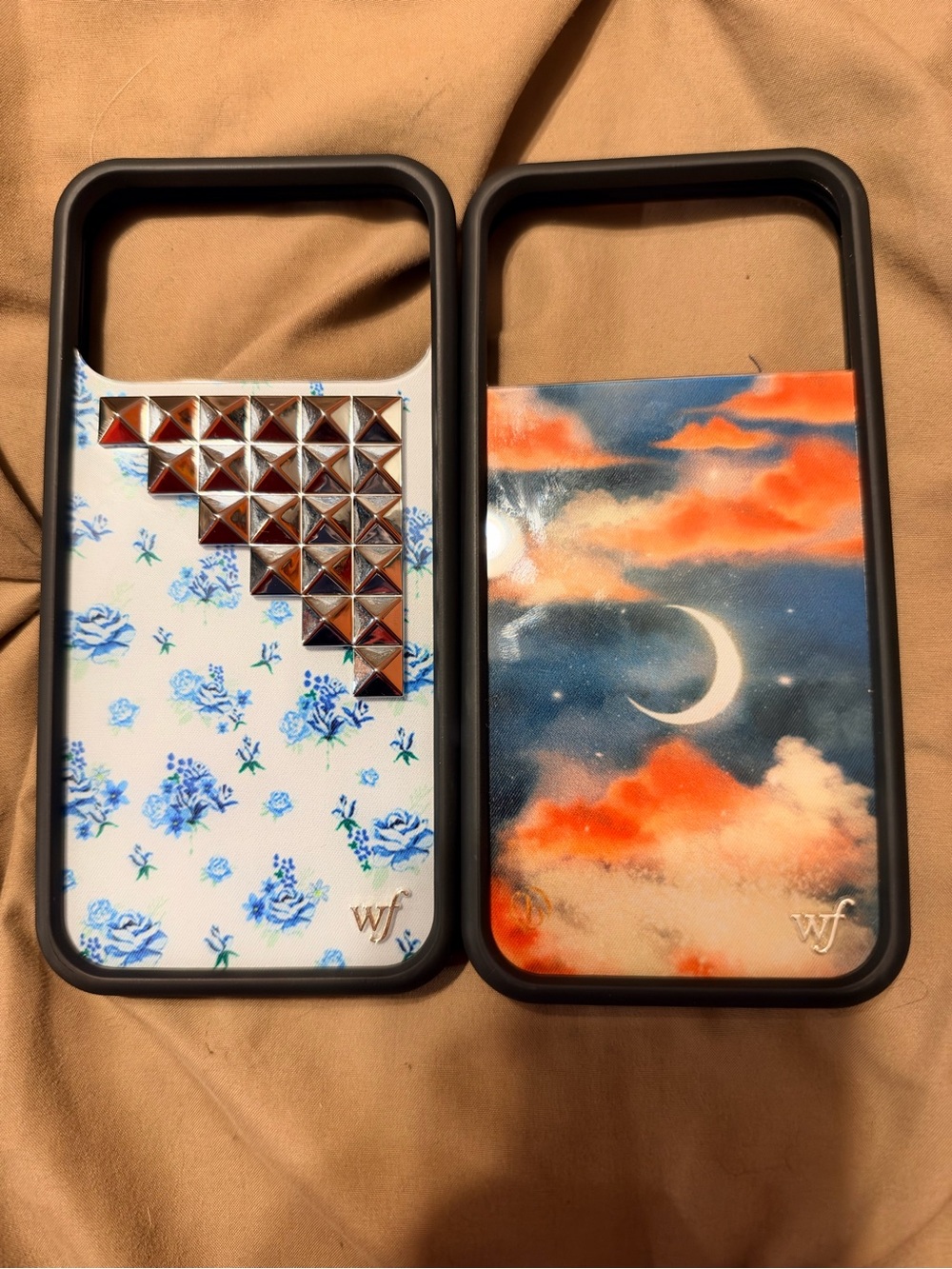 Wildflower iPhone 17 Pro Max case bundle